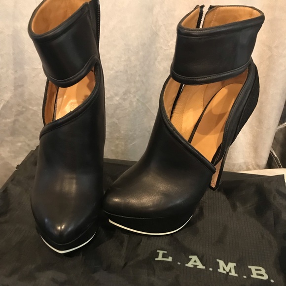 L.A.M.B. Shoes - L.A.M.B heels 🎊
